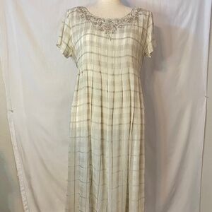 Sarah Elizabeth Vintage Embroidered Cream Maxi Dress Size 16P